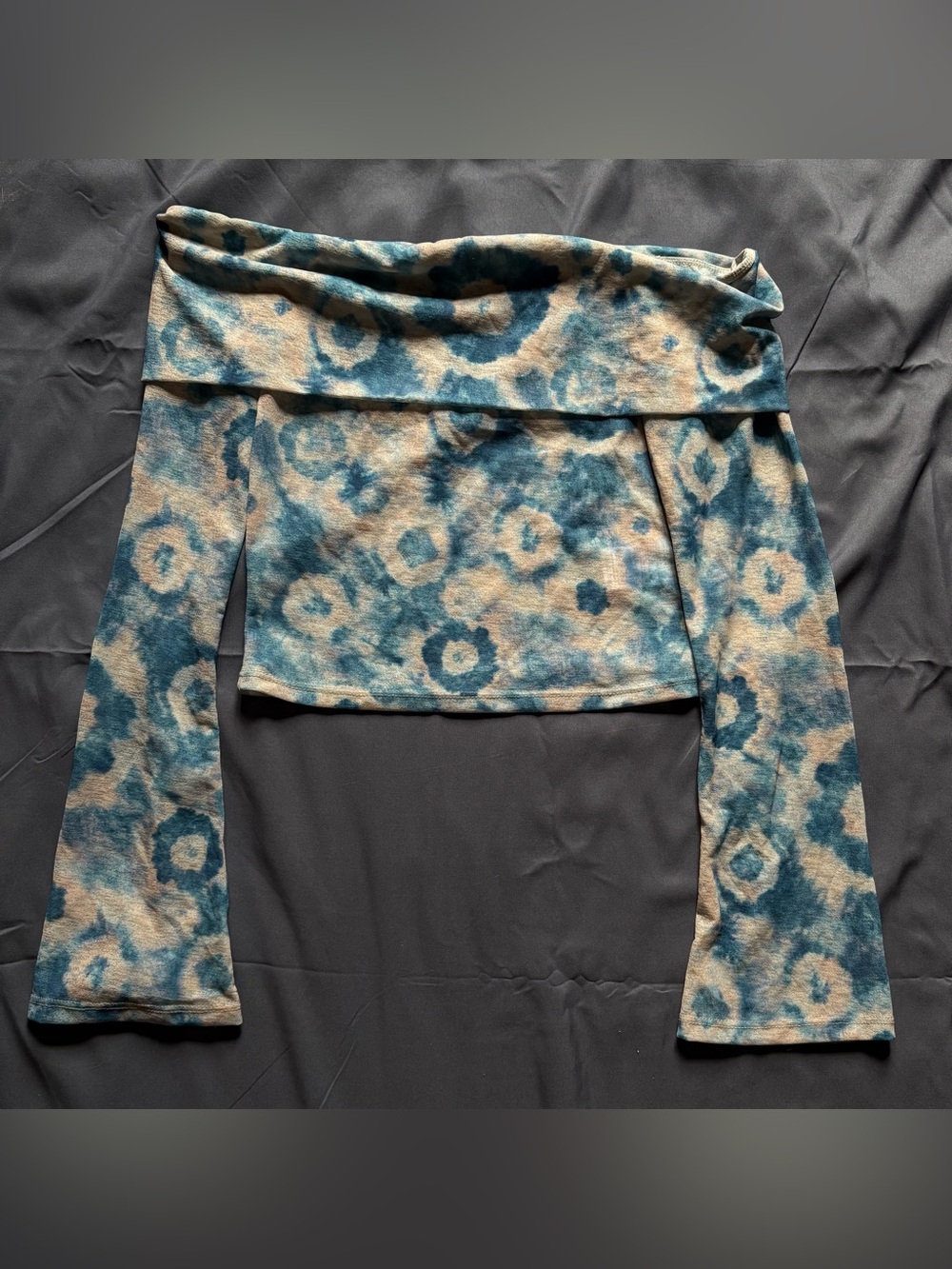 Urban Renewal Blue and Cream Off-Shoulder Floral Top
